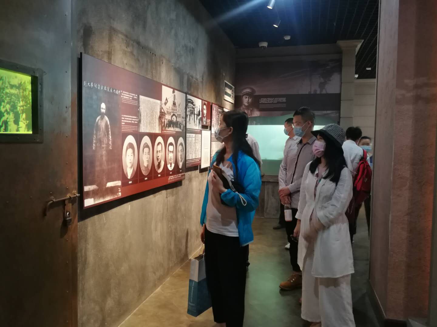 聆聽歷史足音，緬懷崢嶸歲月 公司員工參觀武漢革命博物館(圖1)