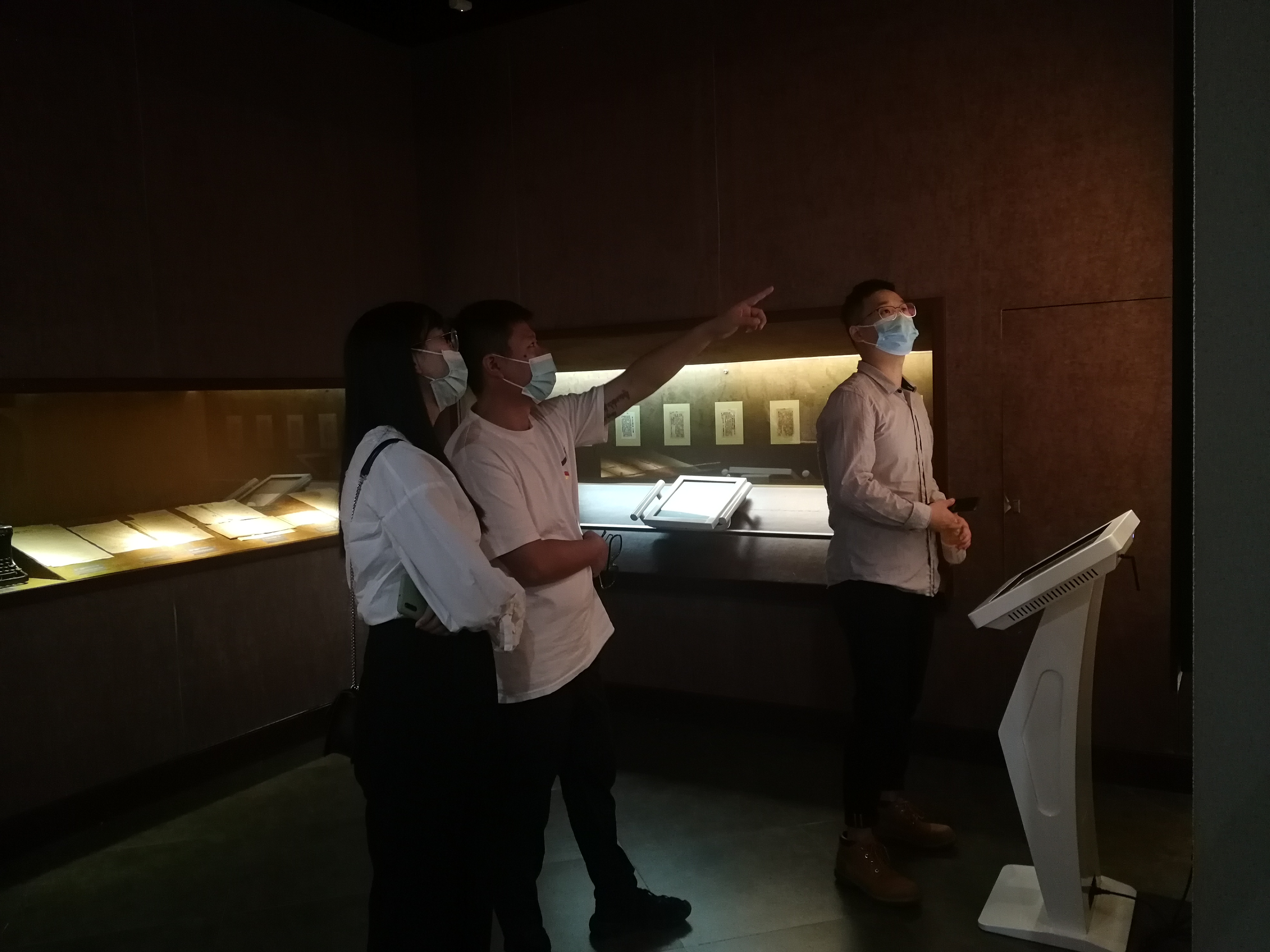 聆聽歷史足音，緬懷崢嶸歲月 公司員工參觀武漢革命博物館(圖3)