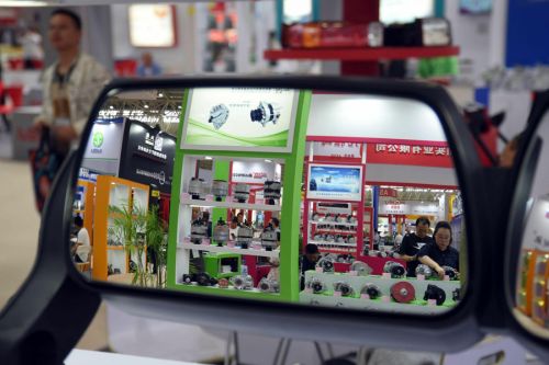 1700多家企業(yè)帶拳頭產(chǎn)品來漢，“辦汽配展離不開武漢”(圖1)