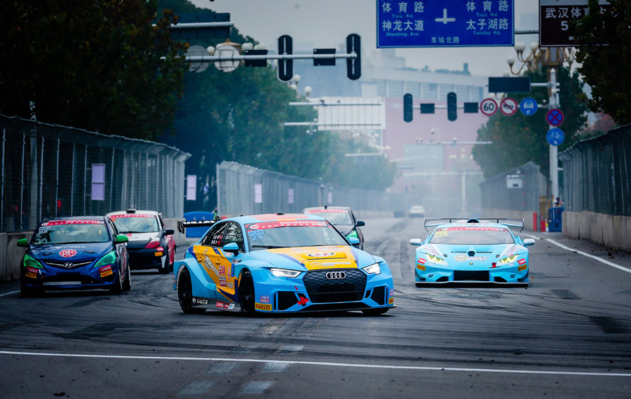 “鐵馬”為媒，造車之城漸成賽車之城